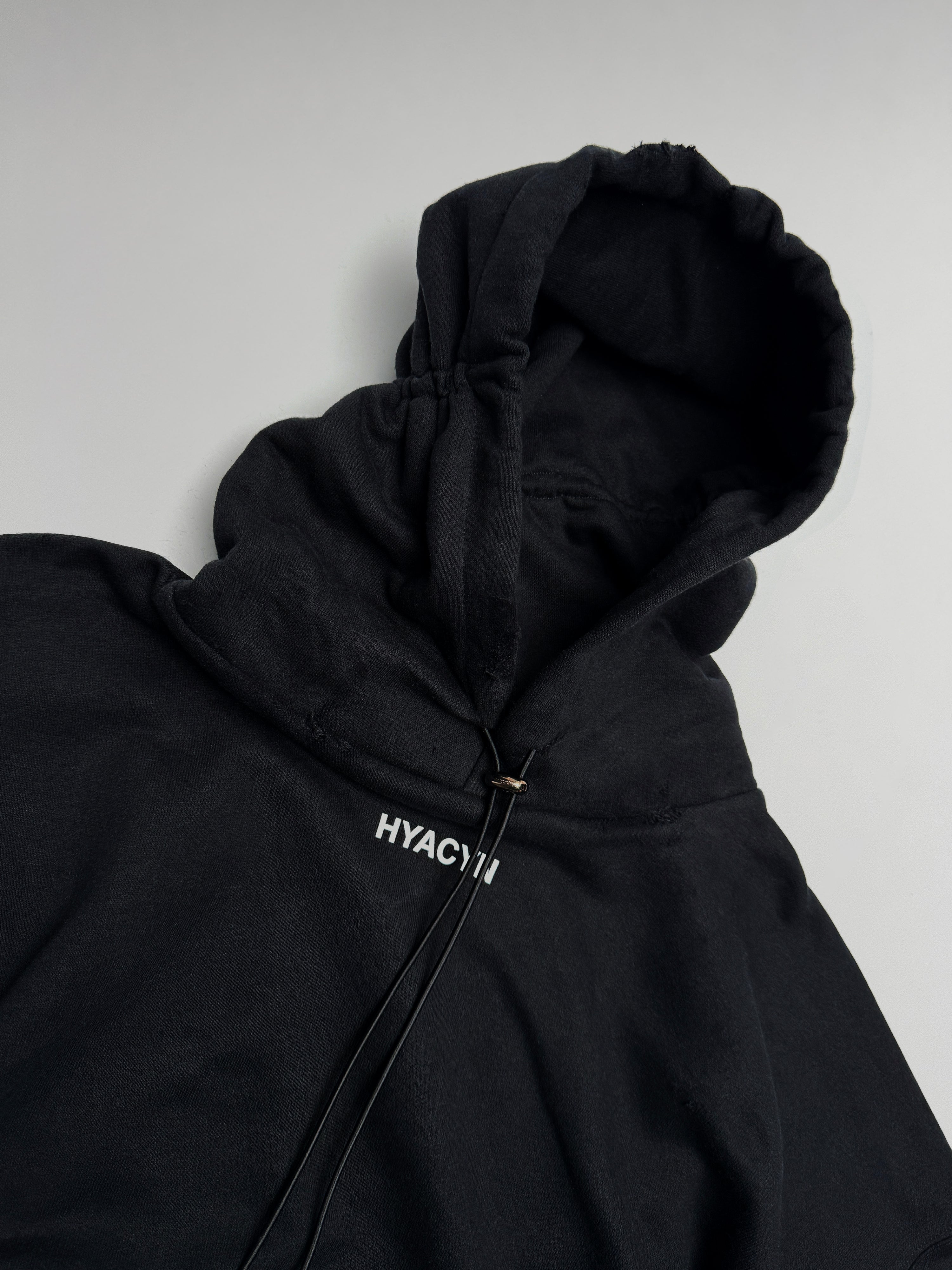 Black zip hotsell hoodie white strings